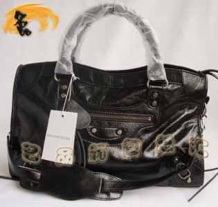 084332 BALENCIAGA¿ɫţƤrŮʿ ҙC܇ б
