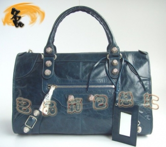 324A ҽ(jng) BALENCIAGA¿ C܇ {ɫţƤrŮ
