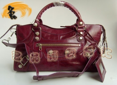 084328A ҕr(sh) BALENCIAGA(jng)C(j)܇ ¿eŮʿб