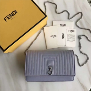 FENDI ҵ 6346  ܛrܛʽƤA  ٭h(hun) ɲж朗l玧 \ɫ