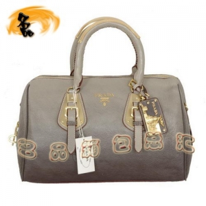 6176  Ʒ|(zh) Prada¿ɫr Pradaμ Prada(jng)eŮ