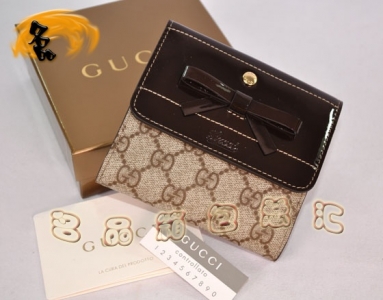 203558 GuccipG PVCŮʿXA GucciX Gucci̿X Y(ji) ɫ