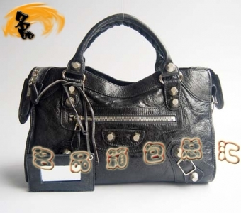 084332A BalenciagaC(j)܇ μ  M(jn)Ƥyᔕr(sh)Ů ɫ