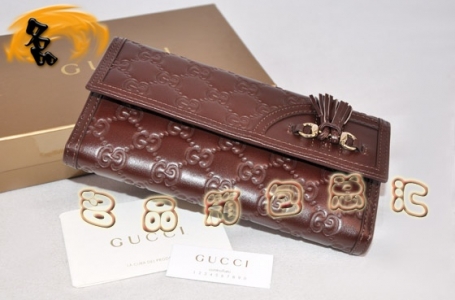 233054 GucciX Gucci¿ K r(sh)ŮʿXA GucciLX  ɫ