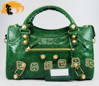 084332B   BalenciagaŮ μ  MƤreŮ Gɫ