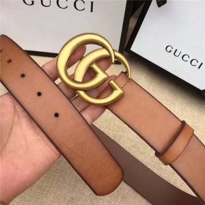 GucciƤ M(jn)ԭţƤ ԭη¹~ٿ 피Ʒ