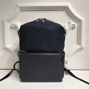 Fendi ҵ¿ ƴƤ BAG BUGS۾D p米 {(ln)ɫ