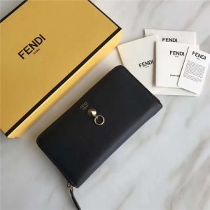 Fendi ҵ 0212 2017O(sh)Ӌ(j)СţƤL(zhng)A ٭h(hun) ɫ