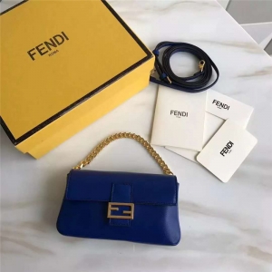 212 FENDI ҵ r(sh)bMICRO BAGUETTE wpF 朗l б {(ln)ɫ