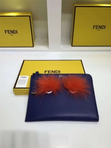 0363 FENDI ҵ ܛСţƤ ëq۾ ?zhn)ð?{(ln)ɫ