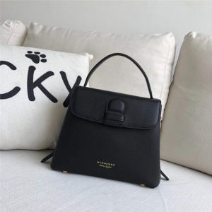 Burberry͌  ژ(bio)n ذ (ni)ø ɫ