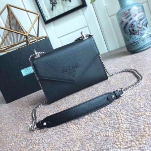1BD127 Prada Ƥִ ͬɫ՘ ʽ玧 μ ɫ