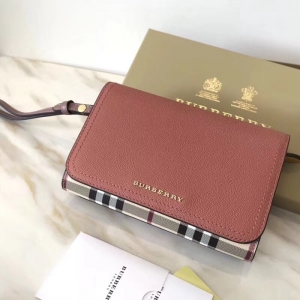 BurBerry͌ ƴɫǰw (zhn)Ry ְX(qin)ð utƴɫ