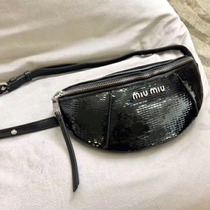 5BL010 MIUMIU ¿ ֹC Ƭ ɫ