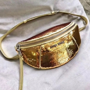 5BL010 MIUMIU ¿ ֹC Ƭ ɫ