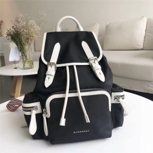 40787611 Burberry ̖ The Rucksack ƴɫƤ ܊ñ ɫ
