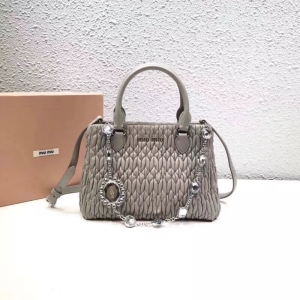 5BA067 MIUMIU ¿ ްƤ С̖ ˮ?zhn)?ɫ