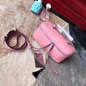 5BH122 MIUMIU ¿ ̖(ho) ɽƤ μ ɫ