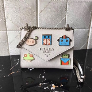 1BD127 Prada_(d) Monochrome ʮּyţƤ ŷ朗l ɫ