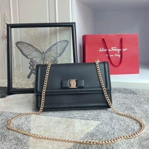 21G462 FerragamoƸĽ ƼyţƤ VaraY(ji) ̖ 朗lw īG