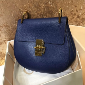 Chloe  ChloeСi СţƤ֦y ԭ ChloeŮ {ɫ