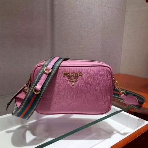 1BH082 PradaŮ _(d)μ Prada¿ _(d)μб ɫ