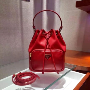 1BH038 PradaŮ _(d) СţƤб PradaˮͰ tɫ