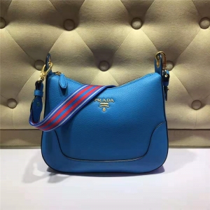1BC052 PradaŮ ɫ玧 _(d)Ӱ Pradaμ {(ln)ɫ 