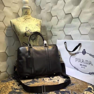 Prada_(d)а Pradaʿİ СţƤܛƤ _(d) ɫ