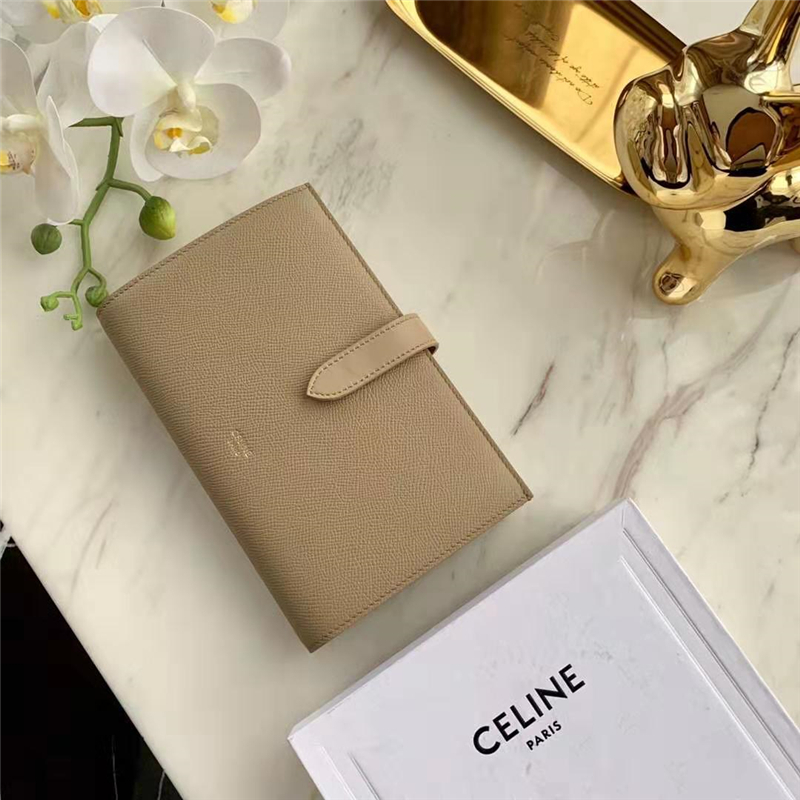 10B633 Celineِ Strap СţƤ ̖XA CelineX 