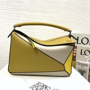 322 LOEWE_ Puzzle Bag ̖(ho)_׺ΰ Sɫ