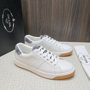 4E3544 Prada2020¿Ь PradaƤ\(yn)(dng)Ь _(d)СЬ eЬ