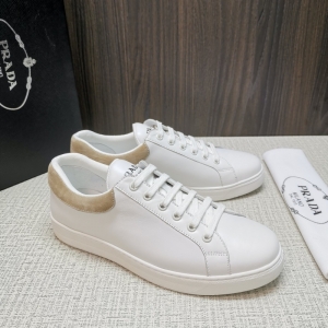 4E3544 Prada2020¿Ь PradaƤ\(yn)(dng)Ь _(d)СЬ eЬ