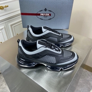 2EG298 Prada Cloudbust Air \(yn)(dng)Ь _(d)2020¿e\(yn)(dng)Ь ɫ