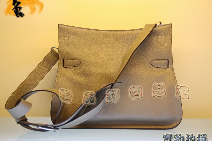 Hermes¿ ِŮ (i)Rб Hermes¿ Hermes֦y M(jn)ţƤ