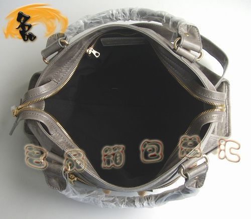 084332B ҽ(jng)C(j)܇ ¿ɫţƤб BALENCIAGAr(sh)Ůʿ