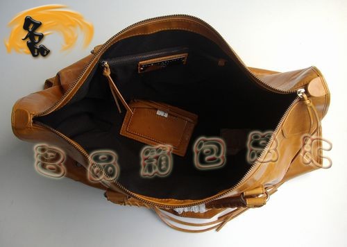 084334 BALENCIAGA  ¿\ɫţƤrŮʿ (jng)C܇