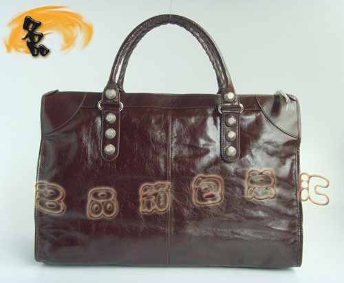 084334A A1:1Ʒ|(zh) ҽ(jng)C܇ BALENCIAGAɫrţƤŮʿ