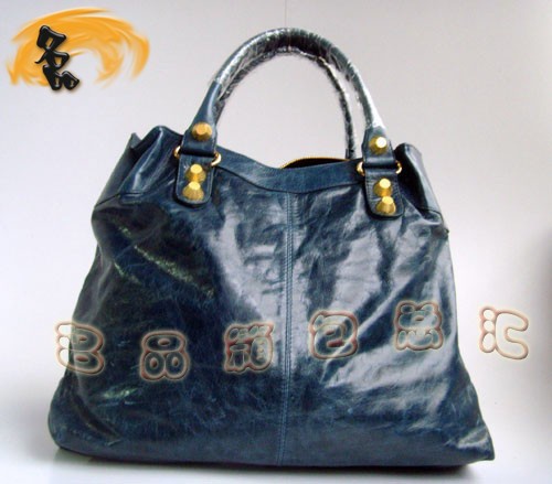 084326B u¿ BALENCIAGA ҕrн(jng)ǿC܇ {ɫ