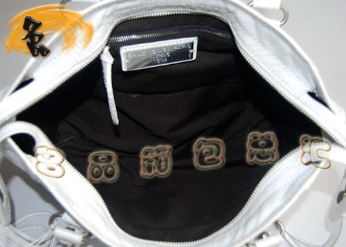 084932 ƷƷ| ҴCϵЕrŮʿ BALENCIAGAб C܇