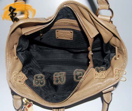 3058 Prada Prada¿ reŮ Prada(jng) ɫ
