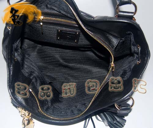 3058 Prada Prada¿ r(sh)eŮ Prada(jng) ɫ