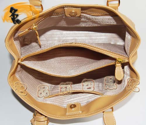 29150 Prada ¿ _(jng)W(wng)ƤreŮ 