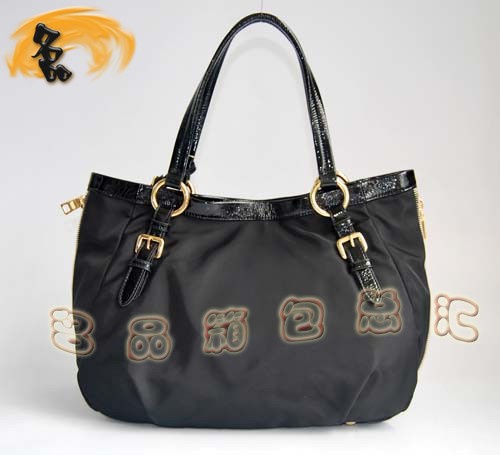 138501 Prada(jng)겼Ů _(d) Pradaμ ɫ