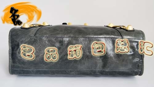 084332B ҙC܇ MţƤμ Balenciaga Ů yɫ