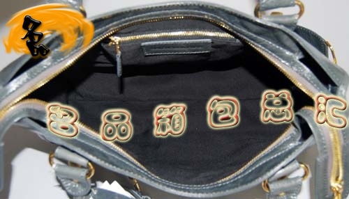 084332B ҙC܇ MţƤμ Balenciaga Ů yɫ
