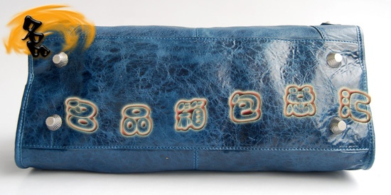 084328A Balenciagaμ BalenciagaC(j)܇(ch)  M(jn)ƤŮ {(ln)ɫ