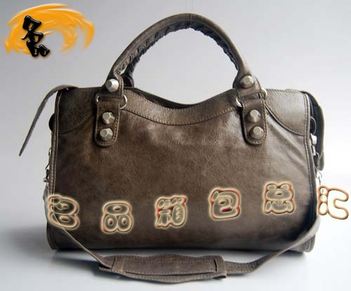 084332A BalenciagaC(j)܇ μ  M(jn)ƤyᔕrŮ yɫ