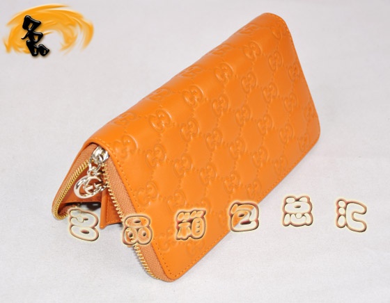 212110 X(qin) Gucci¿ Gucciߙn^ţƤŮʿX(qin)A GucciL(zhng)X(qin) ɫ