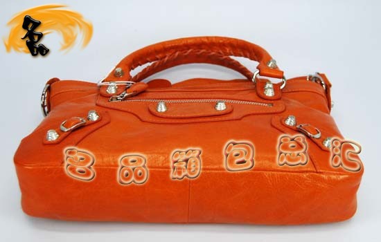 084331SA   Balenciagaμ  MţƤ(jng)rŮ ɫ
